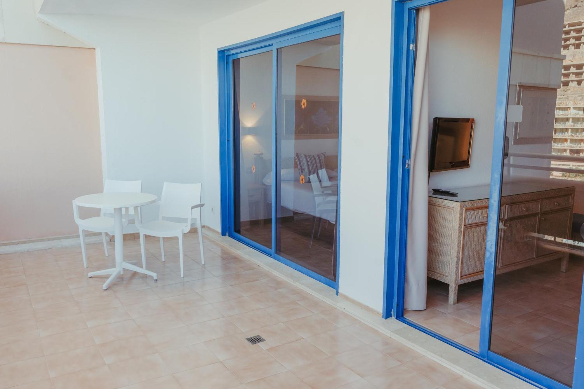 Livvo & Aquapark Hotel Taurito